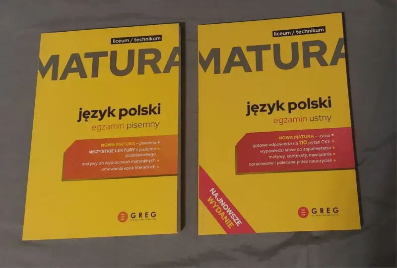 Dwie książki do matury z polskiego: pisemnej i ustnej. Ta druga zawiera odpowiedzi na 110 pytań, co pomoże w przygotowaniu do egzaminu i odpowie na pytanie, ile trwa matura ustna z polskiego.